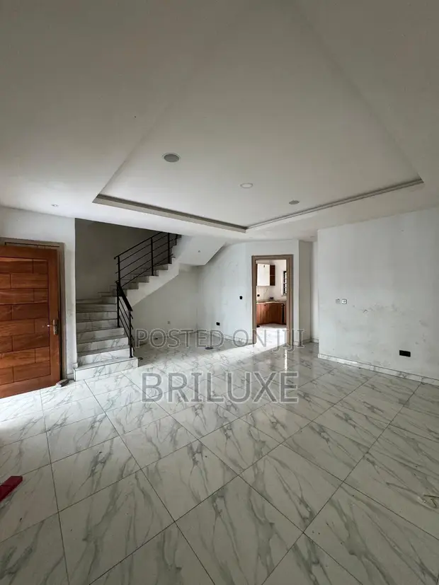 4-Bedroom Duplex a Orchid Estate, Chevron don haya - 1