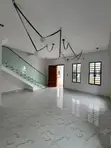 4 Bedroom Luxury Duplex da BQ a Orchid Estate, Chevron - 2
