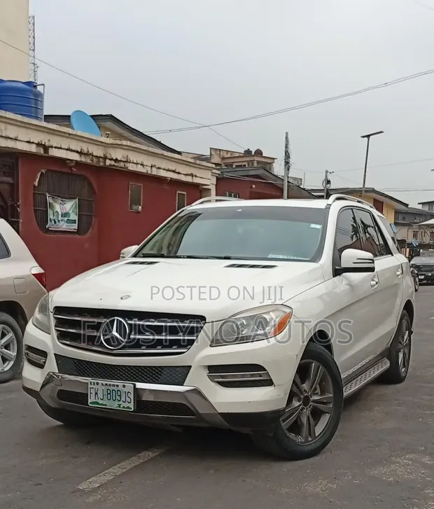 2012 Mercedes-Benz ML 350 4Matic White - 1