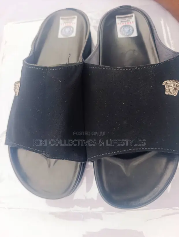 Versace Luxury Slides Na Maza - Baƙi - 1
