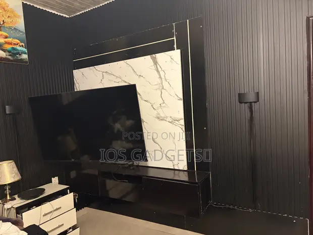 Home Interiors TV Console - An Kuma Yi Amfani Da Shi - 1