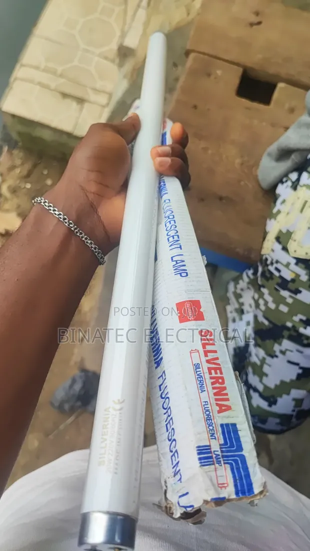 2ft Fluorescent Tube Light - 1