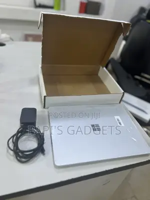 New Microsoft Surface Laptop Snapdragon X Plus 16GB RAM 256GB SSD