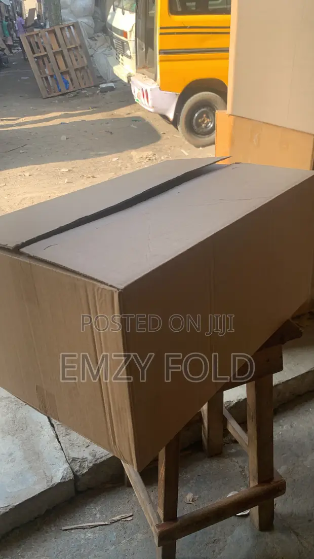 Carton Packaging Box 23x23x11 - 1