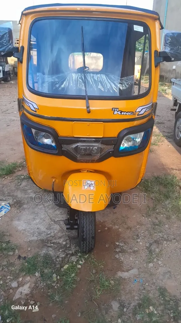 TVS King Deluxe Plus iTouch Start 2023 Yellow - 1