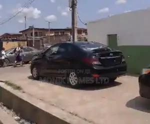 Commercial Property for Sale: Car Wash/Business Space, Dopemu