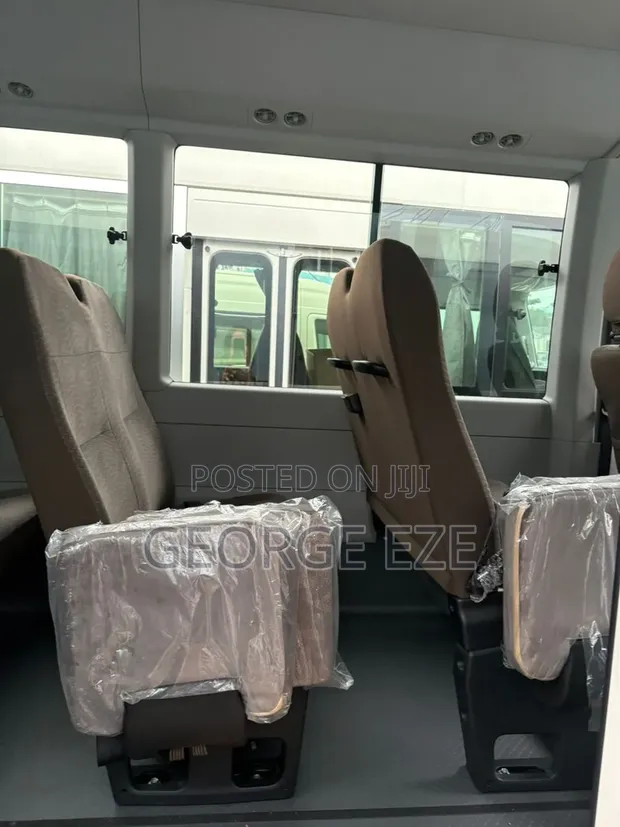 Sabon Toyota Coaster 2025 - 1