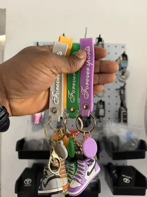 Brand New Key Holder for Cars