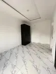 Gidan Kwana 1 na Sayarwa a Ajah - 3