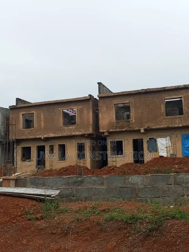 4-Bedroom Carcass Duplex da BQ - 1