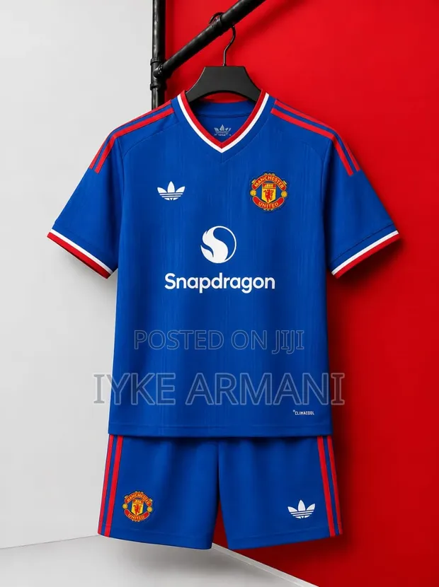 Manchester United Children's Away Jersey - 1
