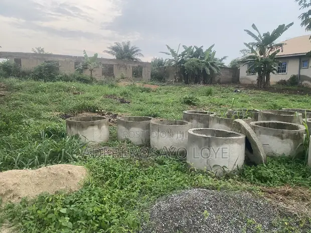 Rabin Rabin Filin Gida don Siyarwa a Kemta Housing Estate, Abeokuta - 1