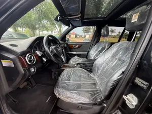 Mercedes-Benz GLK350 2013 Black