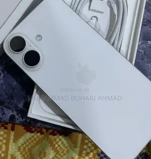 Apple iPhone 17 256GB White