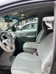 Toyota Sienna LE 2011 Mai Zama 8 - 3