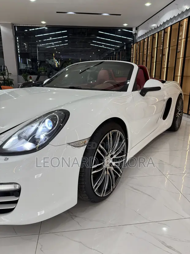2015 Porsche Boxster S Convertible (3.4L 6cyl) Fari - 1