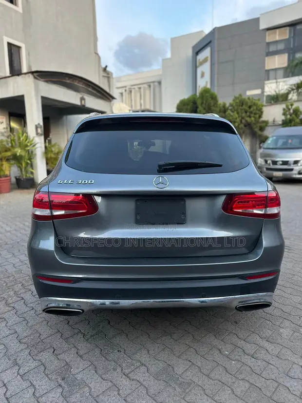 Mercedes-Benz GLC-Class 2016 Gray - 1