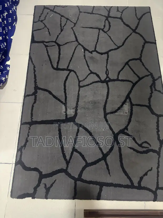 Home Interiors Rug - Gray Rectangle - 1