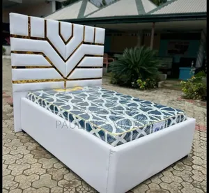 Kujera ta Hudu da Gado Girman 6x6 - Zane na Defrient