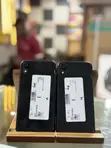 Apple iPhone XR 64GB - 2