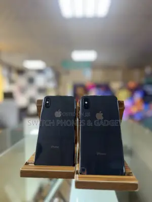 Apple iPhone X 64GB Black