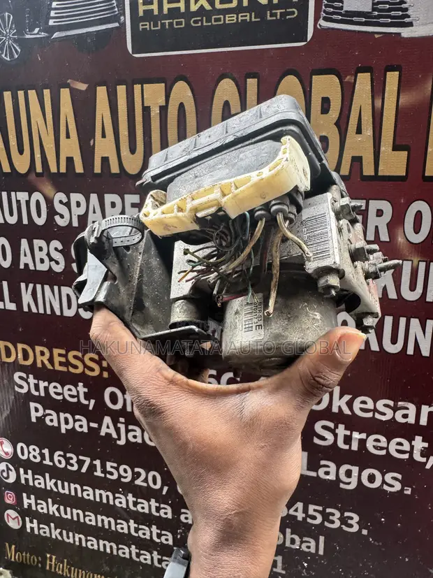 Toyota Sienna 2004-2007 ABS Pump & Module - 1