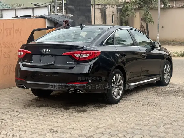 Hyundai Sonata Sport Sedan (2.4L) na 2015 - 1