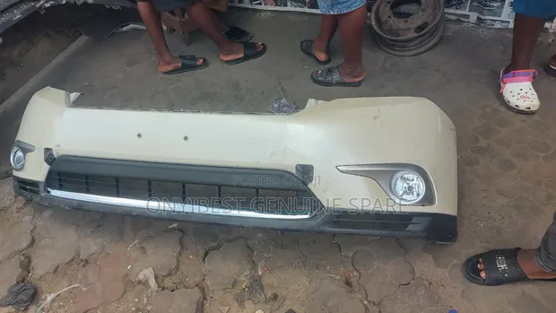 Cikakken Bumper na Gaba Toyota Highlander 2012 (Na Biyu) - 1