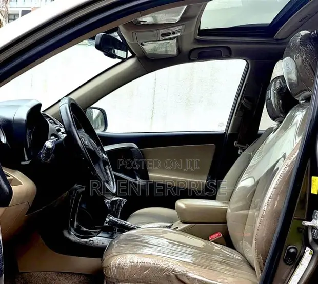Toyota RAV4 Limited 2011 Gray - 1
