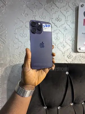 Apple iPhone 14 Pro Max 256GB Purple