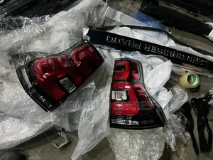 Sabo Rearlight na Land Cruiser Prado 2018