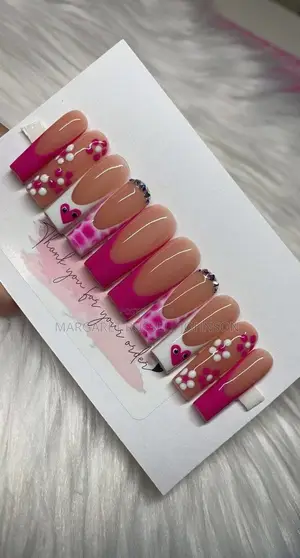 Hard Gel and Acrylic Press-On Nails