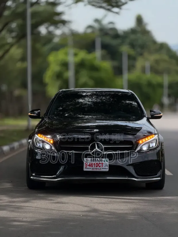 Mercedes-Benz C400 2013 Black - 1
