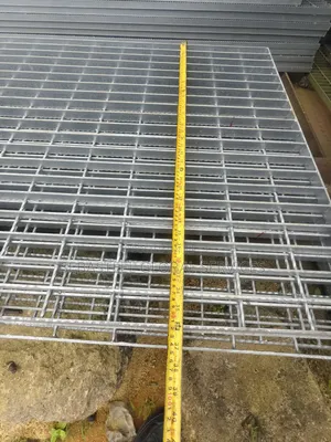 Hot-Dip Galvanized Steel Grating - Serrated Anti-Slip