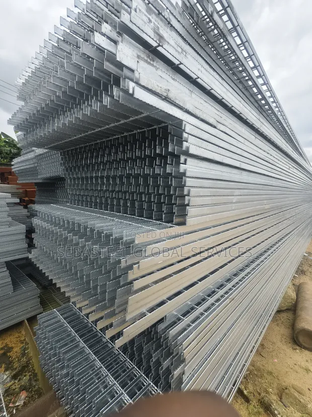 Hot-Dip Galvanized Steel Grating (Serrated) - 1