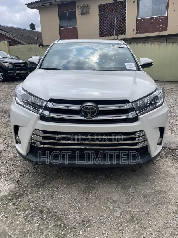 2019 Toyota Highlander Limited - White - 1