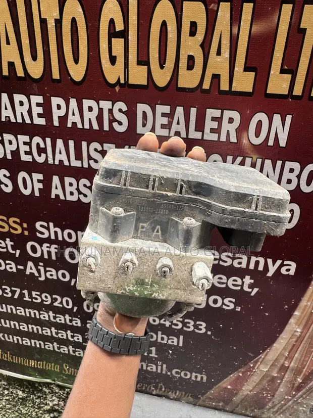 Toyota Auris 2007-2012 ABS Pump/Module - 1