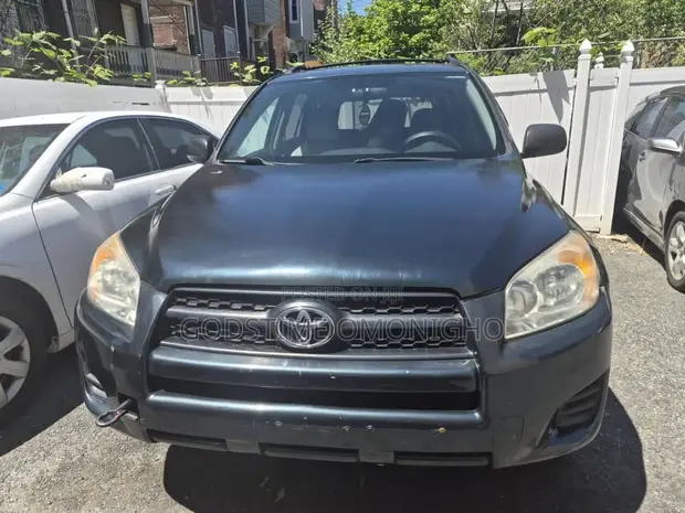 Toyota RAV4 2011 Black - 1