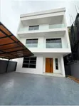 5bdrm Duplex na Ruwa a Lekki don Siyarwa - 1
