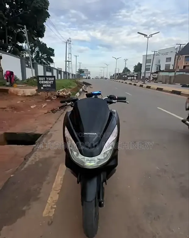 Honda Scooter 2017 Black - 1