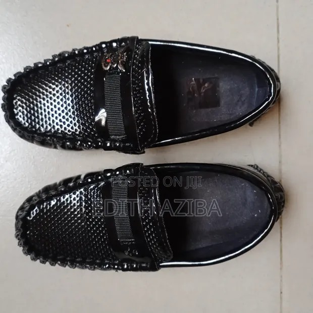 Toddler Boys' Black Loafers - Size 25 - 1