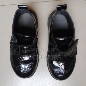 Fred Mello Patent Black School Shoes for Toddler Boys - Size 24