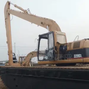 Caterpillar Wilco Foreign Poontoon Swamp Buggy