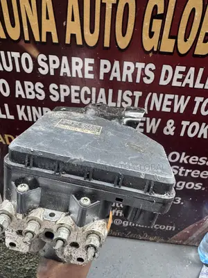 Toyota RAV4 2010 ABS Pump & Module (New & Used)