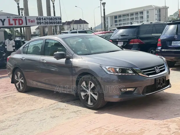 Honda Accord 2015 Gray - 1