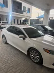 Toyota Camry LE FWD (2.5L) 2018 Fari - 2