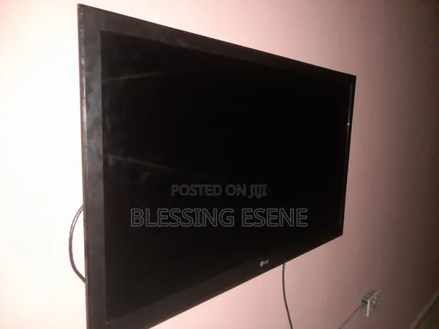 LG 42-inch LED Smart TV (An Yi Amfani Dashi) - 1