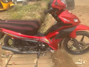 TVS Neo NX 2026 Red