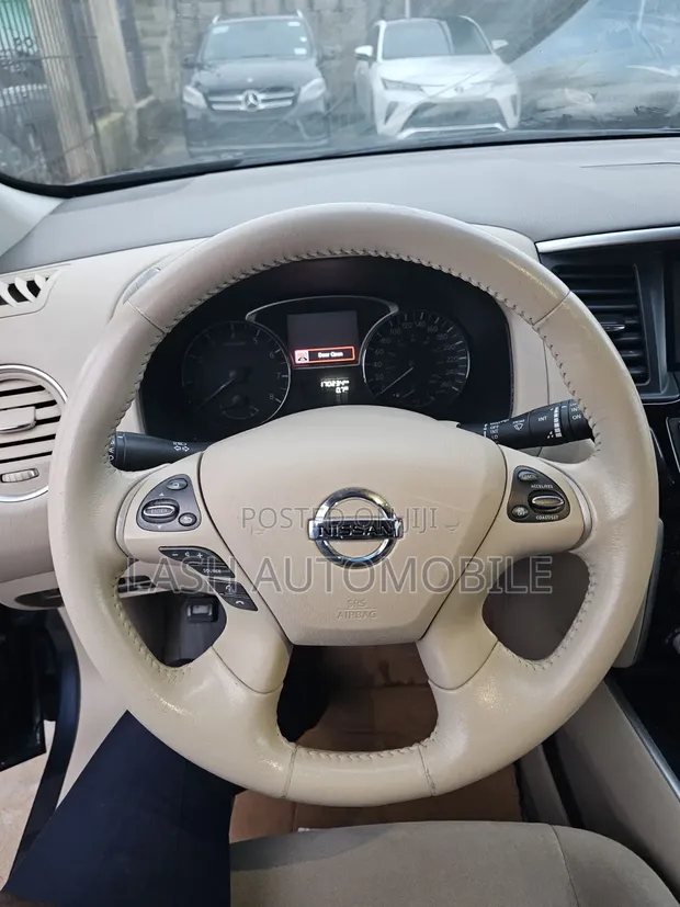Nissan Pathfinder 2014 Blue - 1