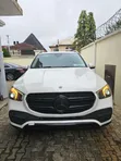 Mercedes-Benz GLE-Class 2021 Fari - 1